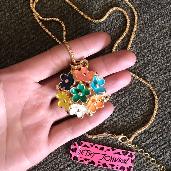 NWT Multicolored Flowers Betsey Johnson Necklace - Picture 1 of 3